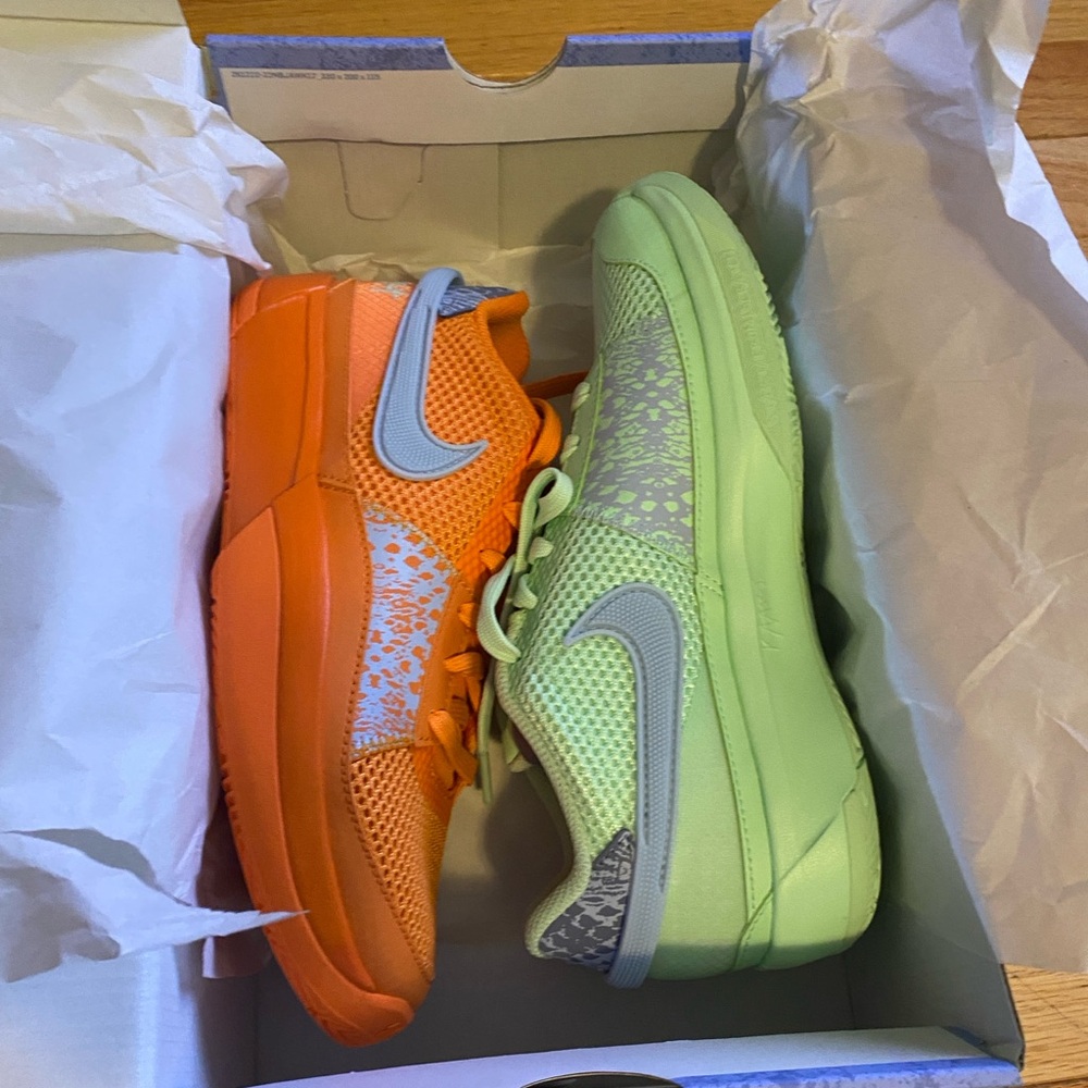 JA 1 (Ja Morant) NIKE - brand new in original box. GS SIZE 6